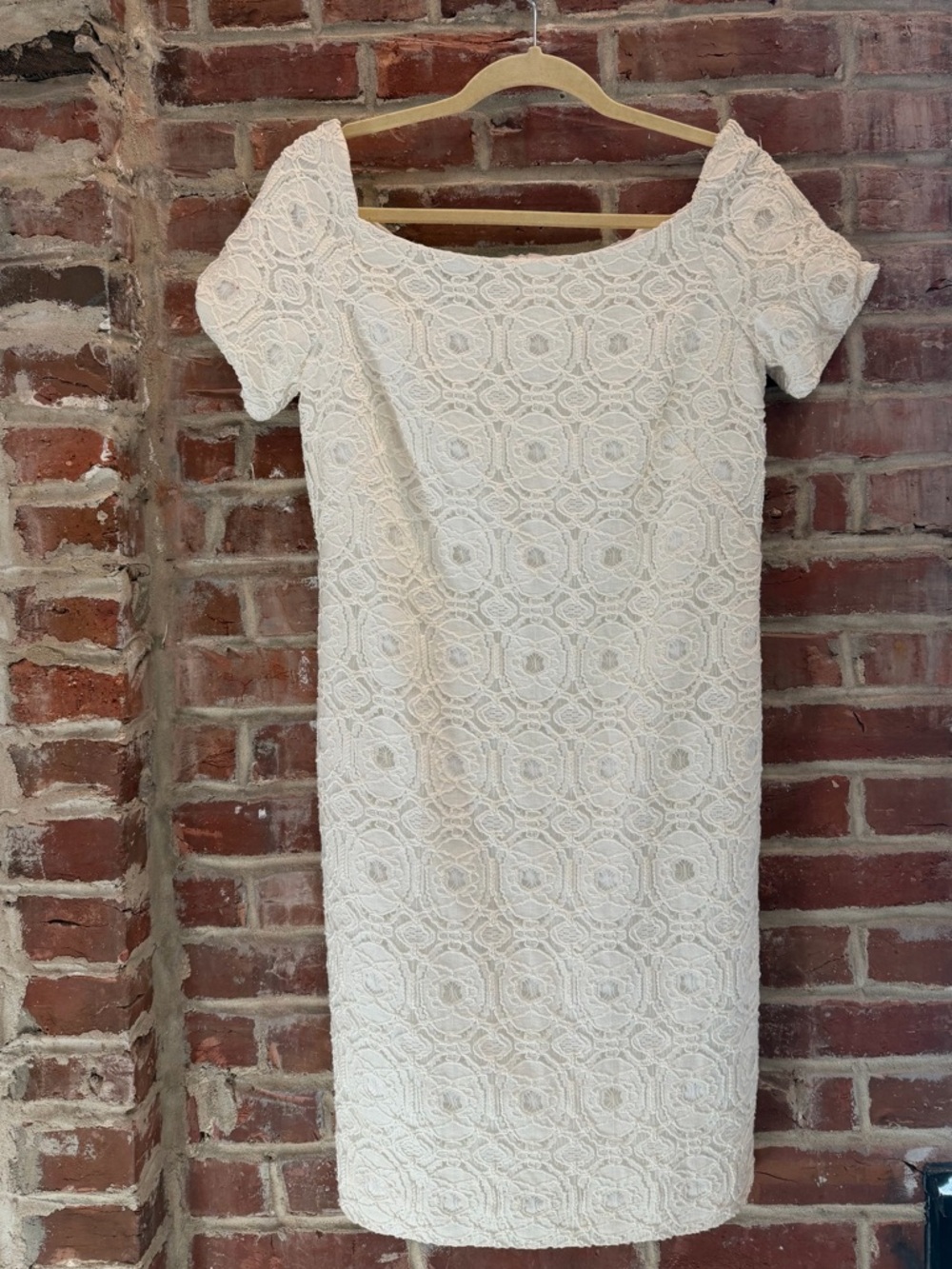 Jones New York Off-Shoulder White Lace Midi Dress